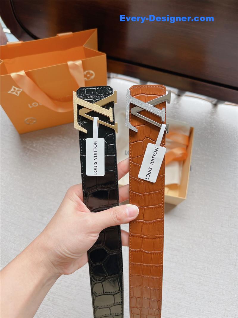 l0vis Vvtt0n lv classic belt