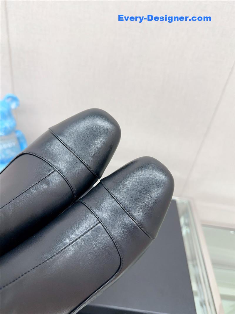 CC chunky heel stitching ankle boots