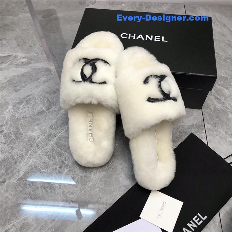 CC fur slippers