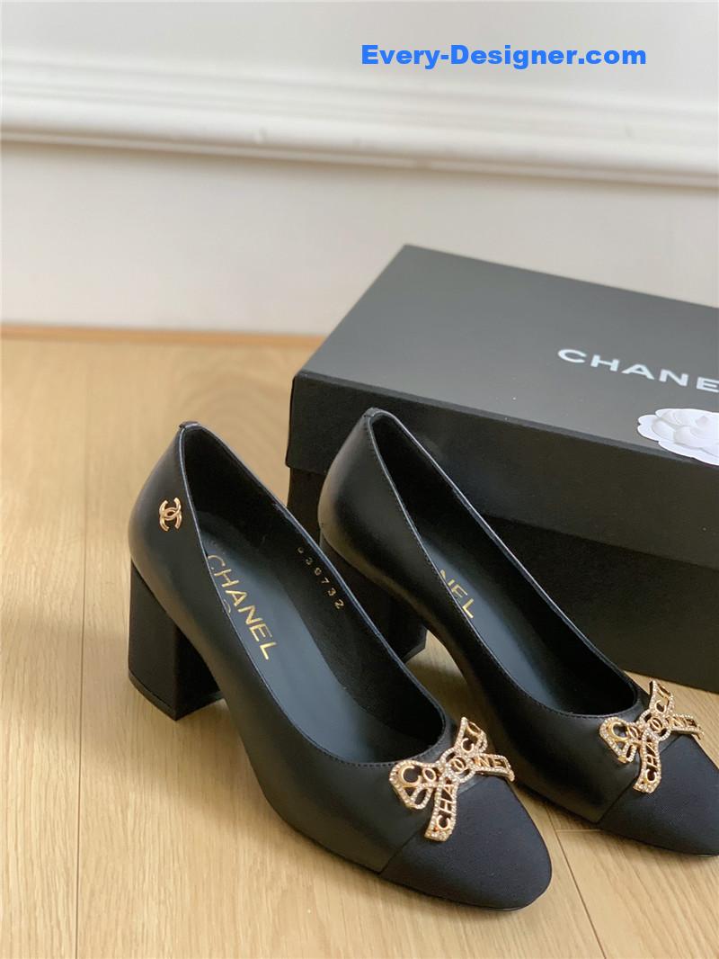 cc double c butterfly D1am0nd buckle shoes