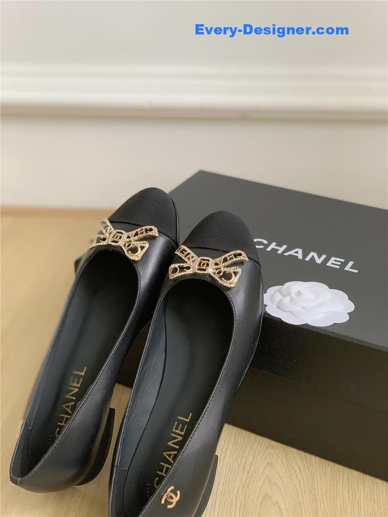 cc double c butterfly D1am0nd buckle shoes