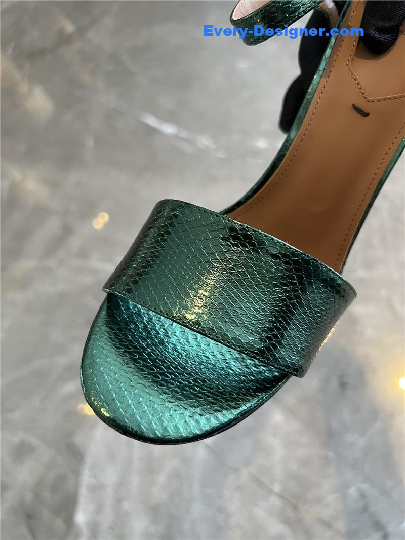 F**di delfina round toe sandals