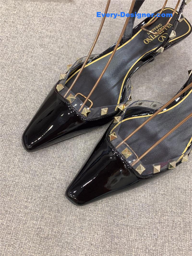 Va1e*ntin0 new rivet kitten heel sandals