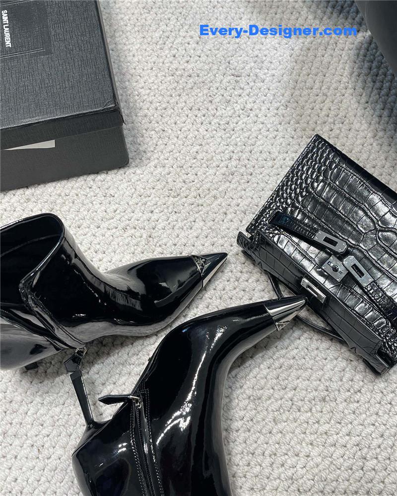 Pra*a catwalk catwalk series leather boots