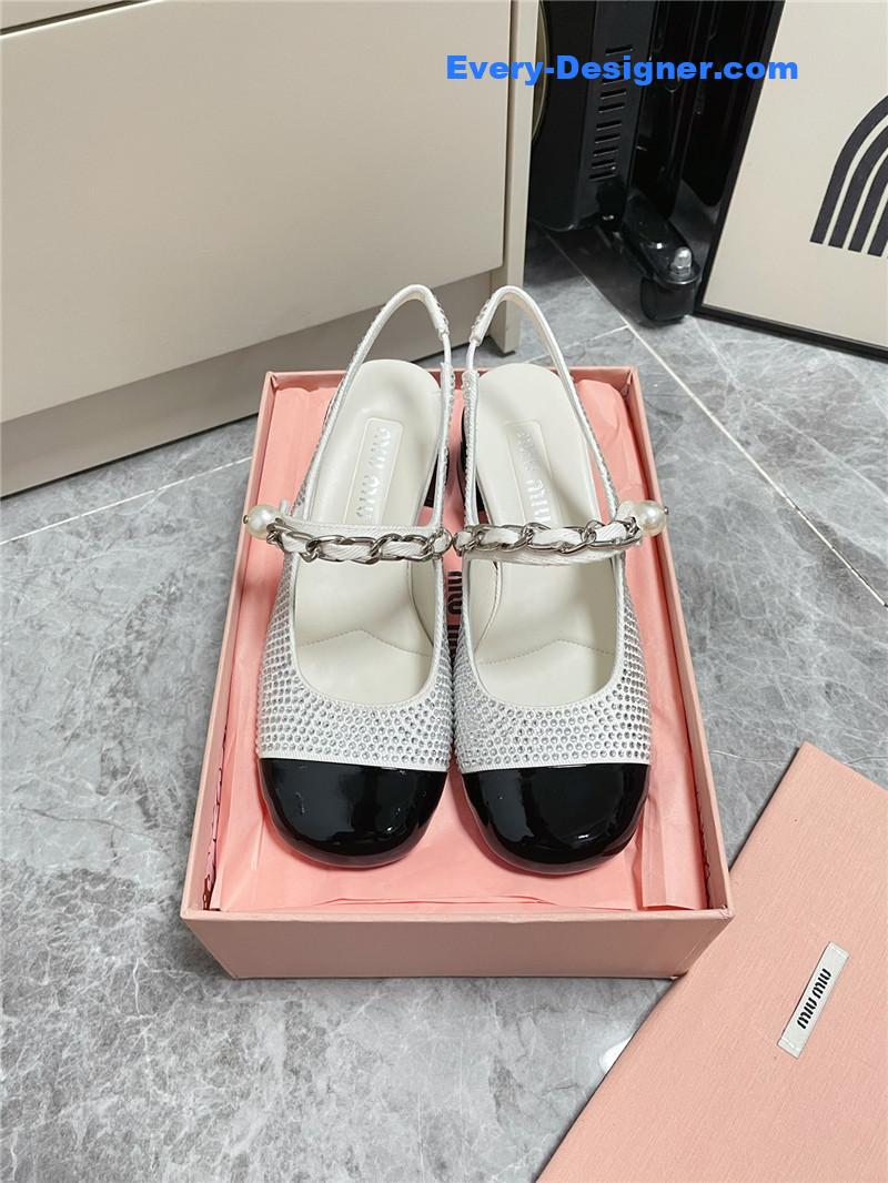 M1um1u chunky heel chain pearl pearl mary jane shoes