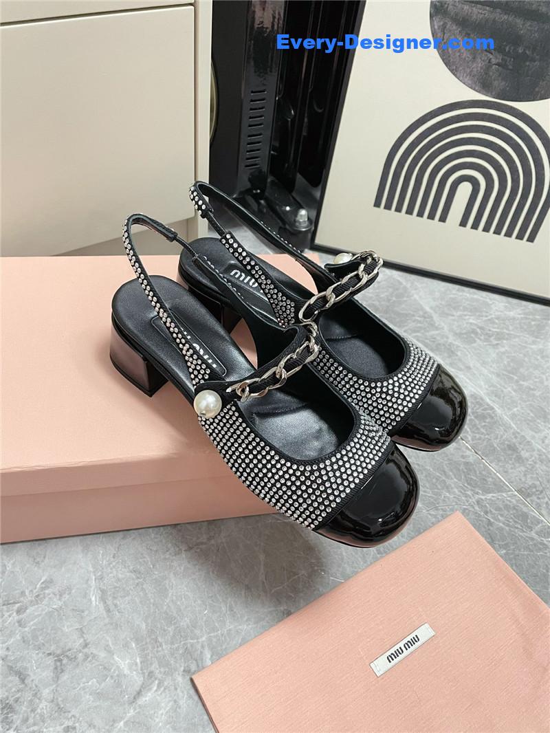 M1um1u chunky heel chain pearl pearl mary jane shoes