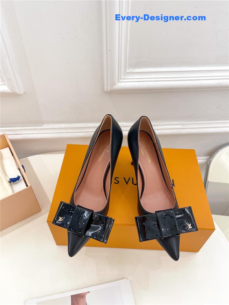 l0vis Vvtt0n lv bowknot pointed shoes