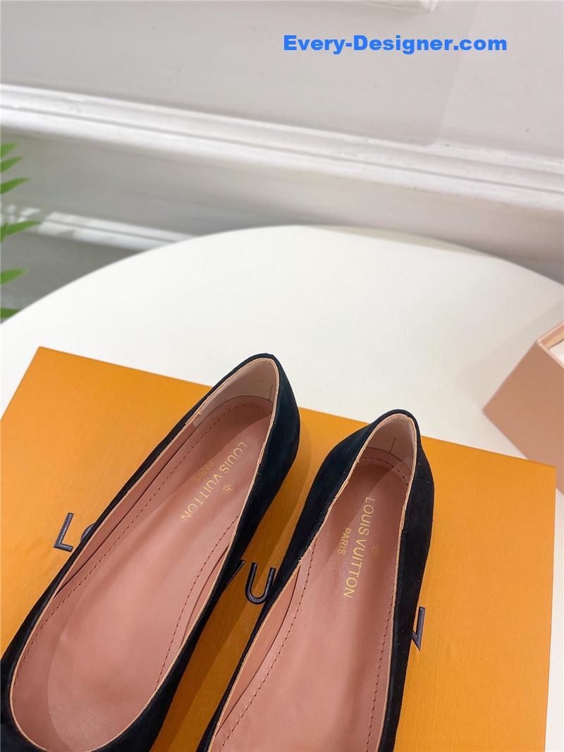 l0vis Vvtt0n lv bowknot pointed shoes