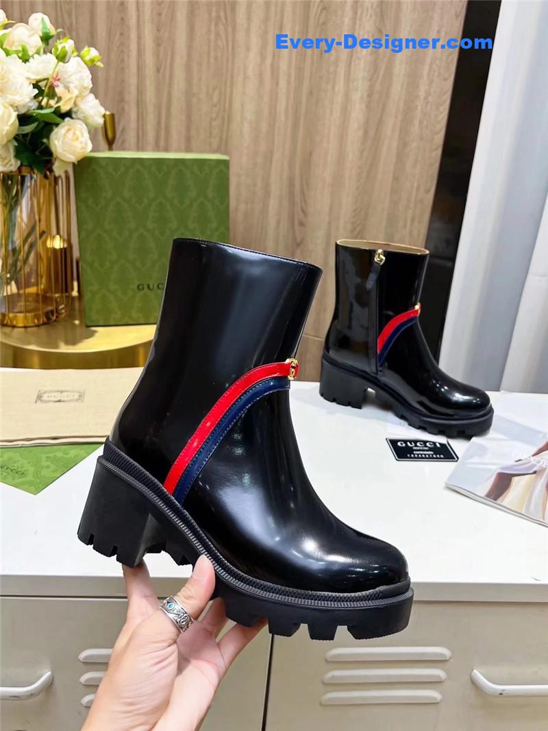 Gvc*1 black web stripe 85mm ankle boots