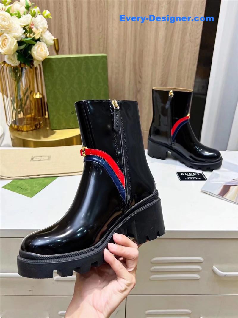 Gvc*1 black web stripe 85mm ankle boots