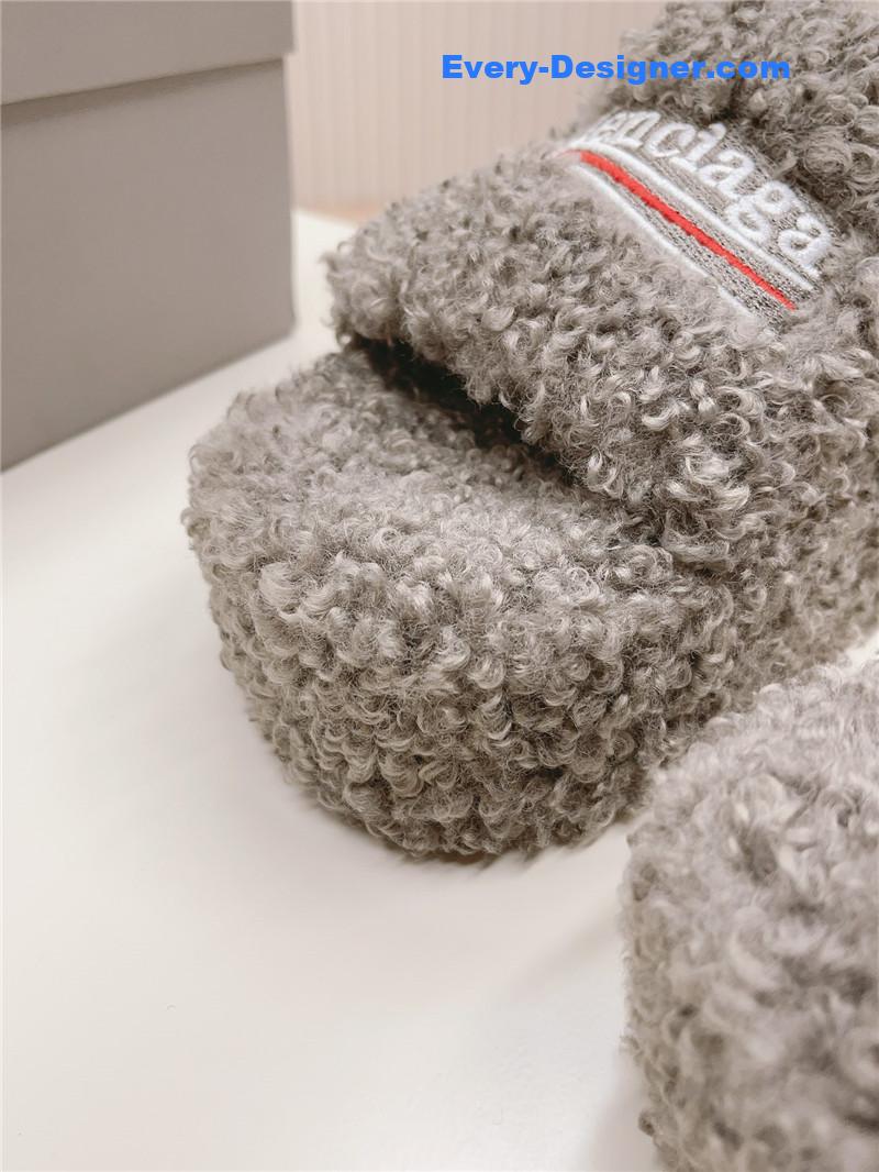 Ba1en*iaga platform fur sliders