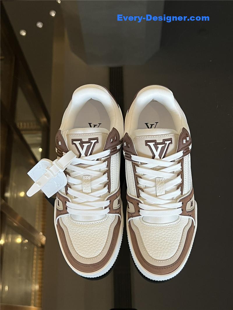 l0vis Vvtt0n lv time out sneakers