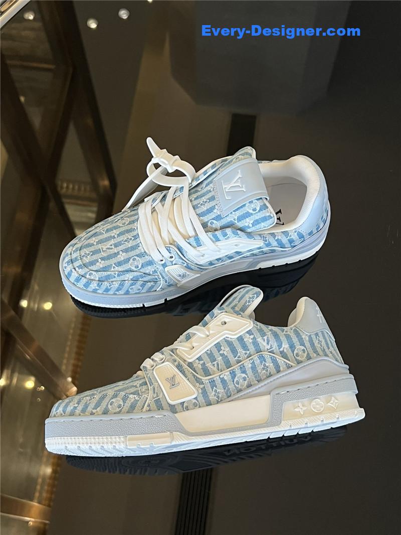 l0vis Vvtt0n lv time out sneakers