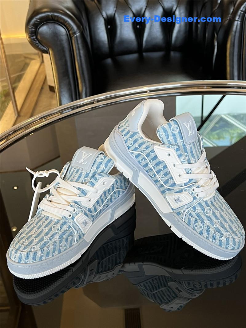 l0vis Vvtt0n lv time out sneakers