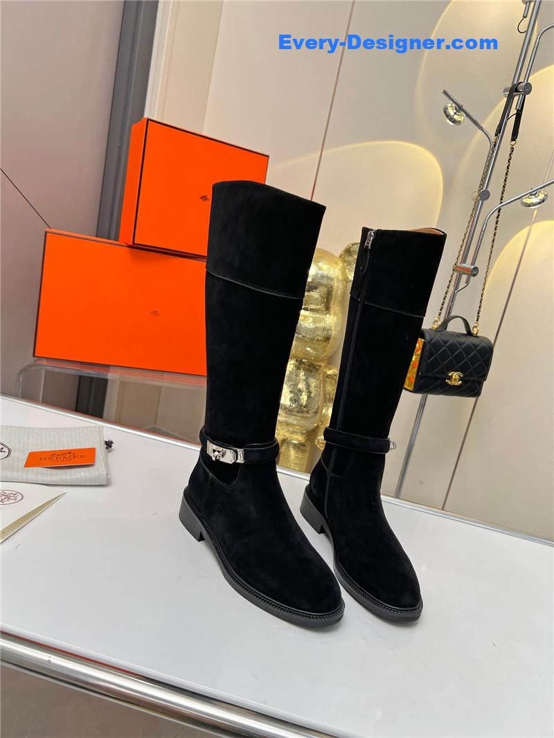 H**me5 new classic boots