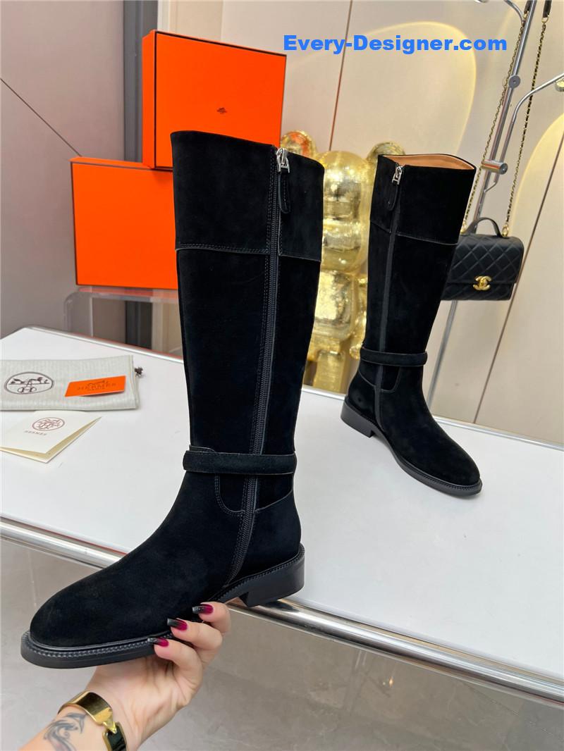 H**me5 new classic boots