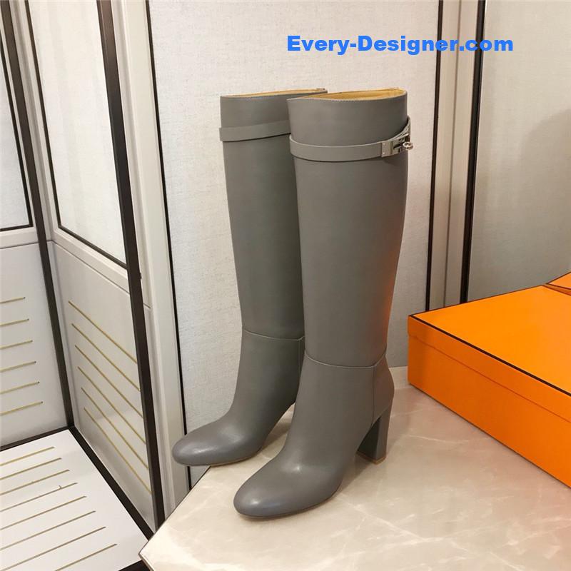 H**me5 new classic boots