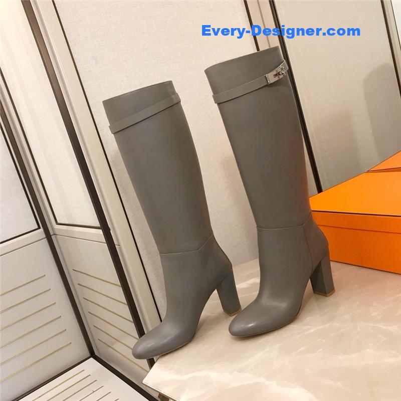 H**me5 new classic boots