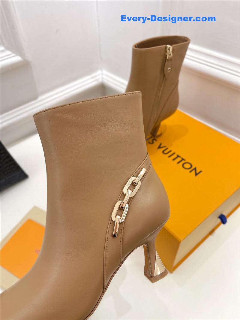 l0vis Vvtt0n lv small square toe metal heel boots