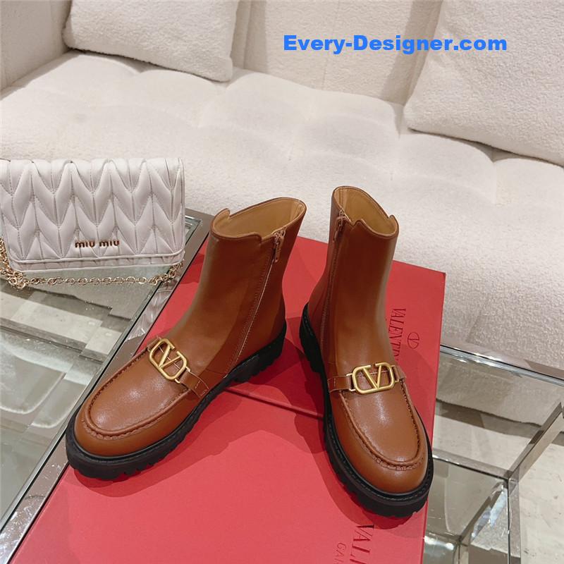 Va1e*ntin0 v buckle side pull boots
