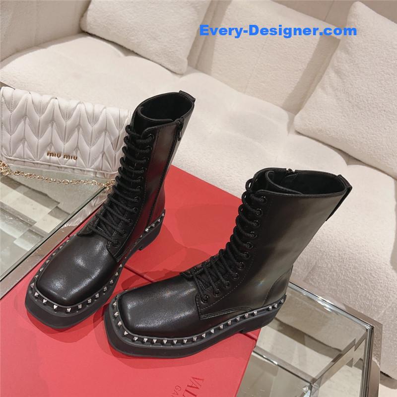 Va1e*ntin0 rivet lace-up boots