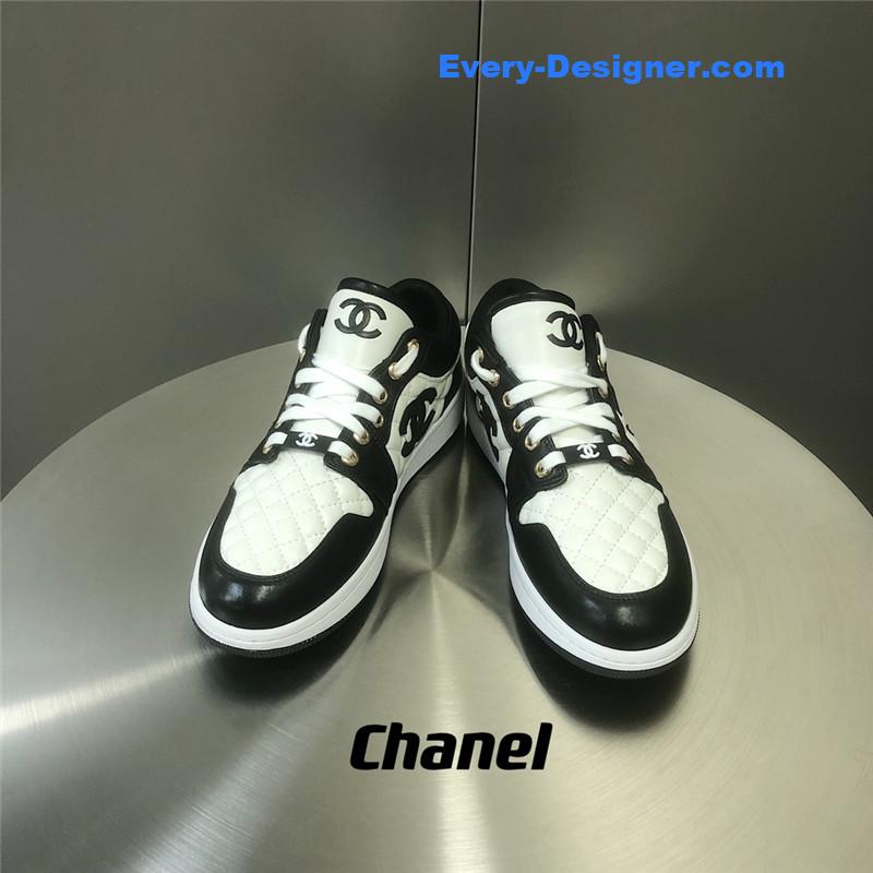 Ch**el black and white panda rhombus casual sneakers