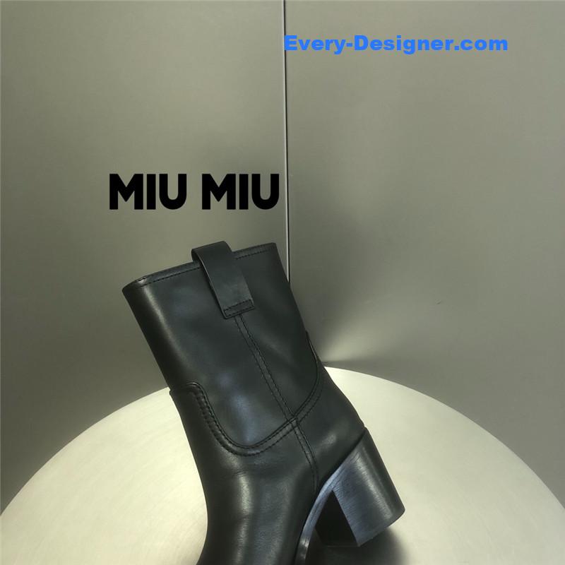 M1um1u thick heel short boots