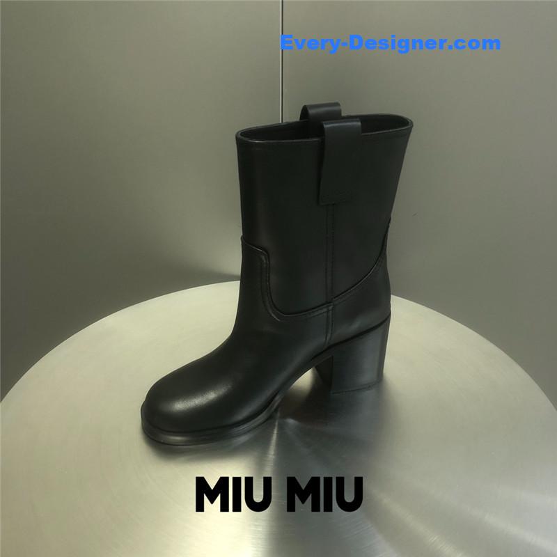 M1um1u thick heel short boots