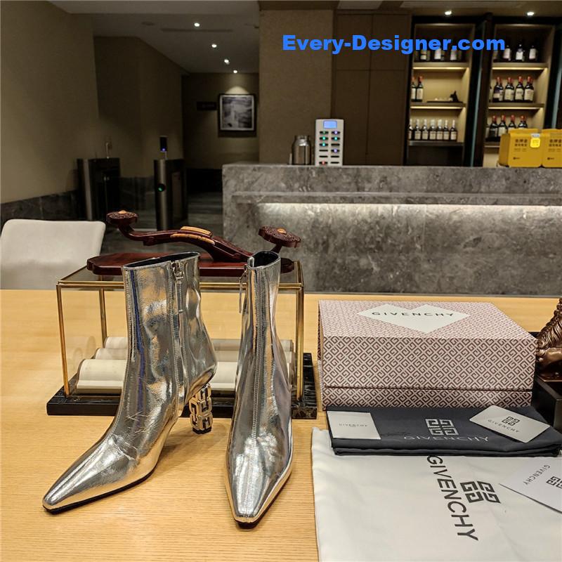Givenchy G heel small square toe short boots