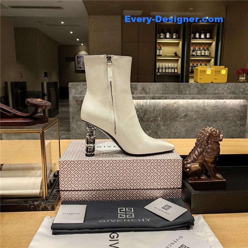 Givenchy G heel small square toe short boots