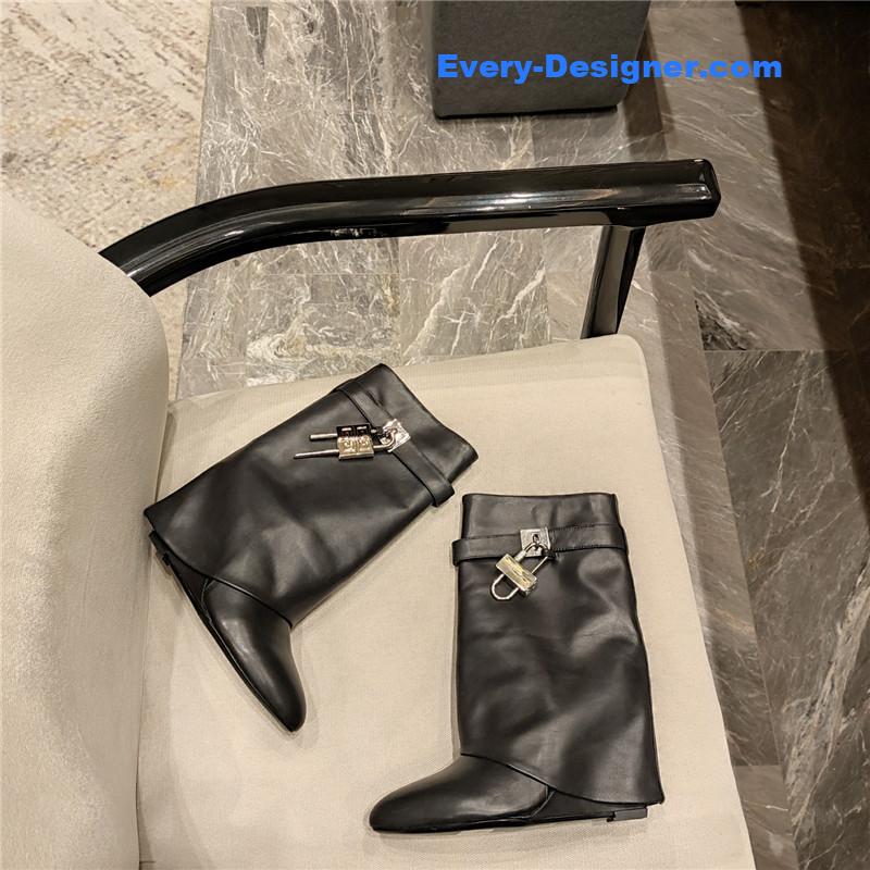 Givenchy cropped leg boots