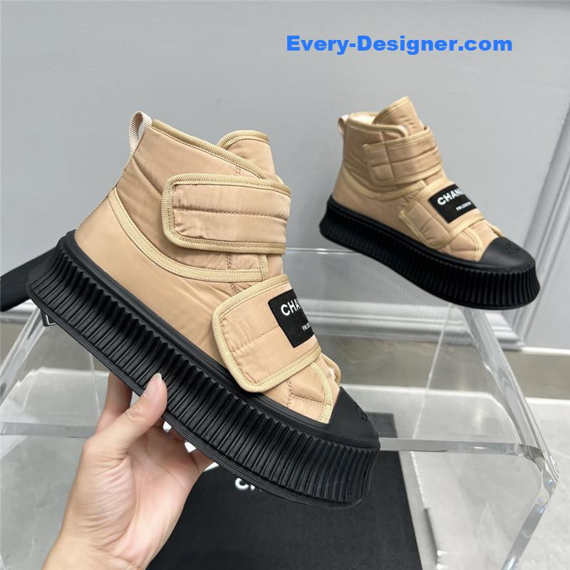 CC new casual sports style bread shoes
