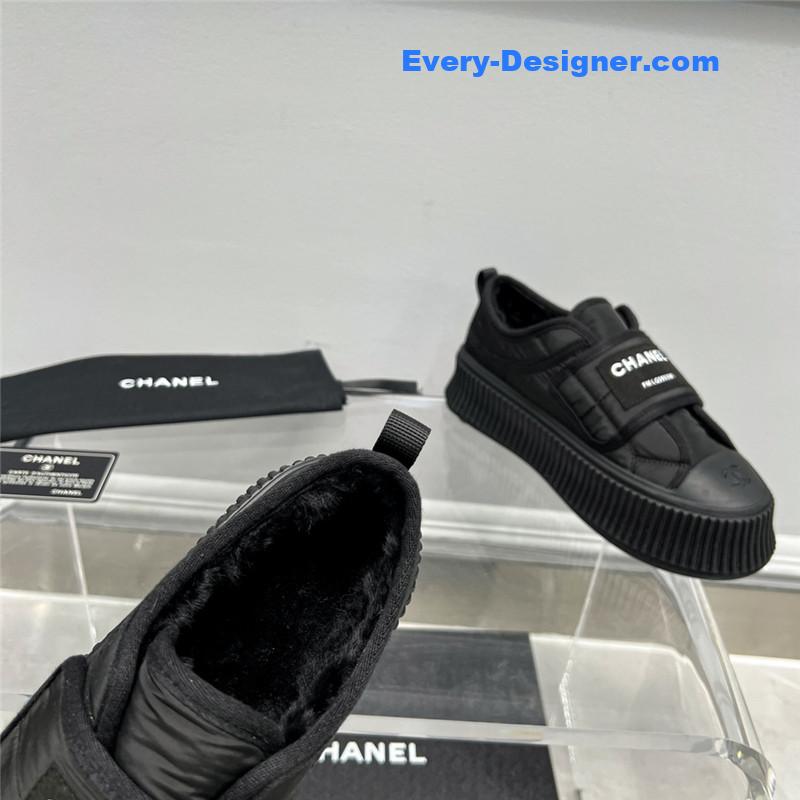 CC new casual sports style bread shoes