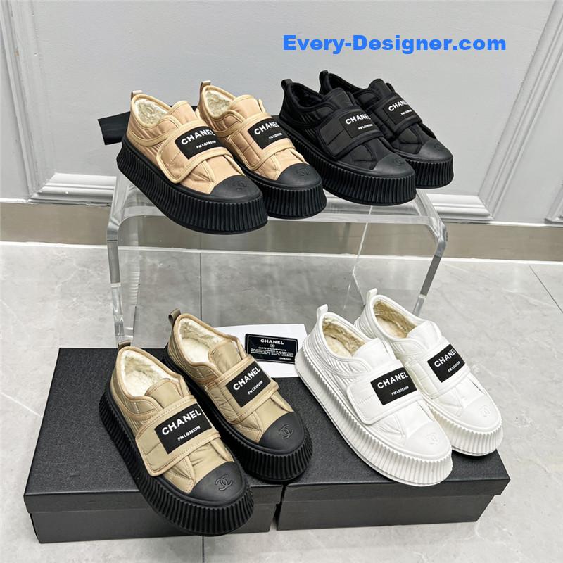 CC new casual sports style bread shoes