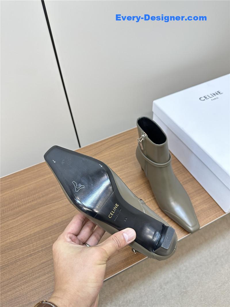 Ce1i*e small square toe boots