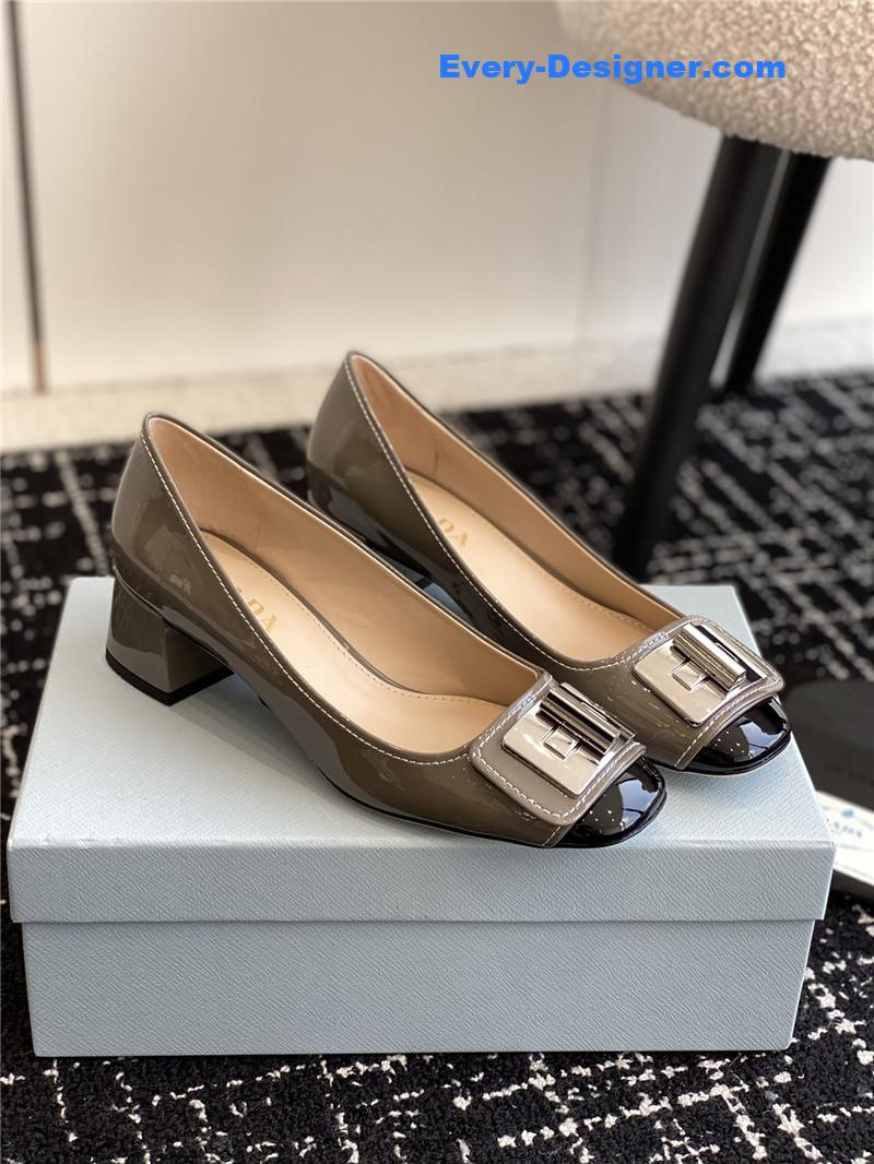 Pra*a autumn and winter classic color matching shoes