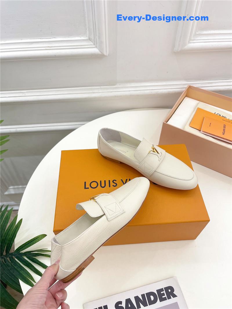 l0vis Vvtt0n lv new flat loafers