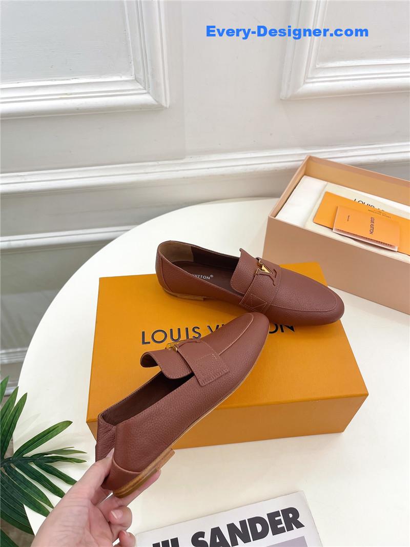 l0vis Vvtt0n lv new flat loafers