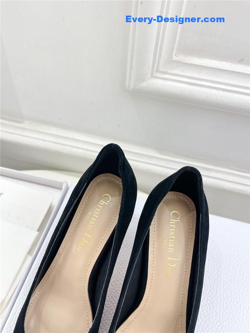 D10r new metal heels