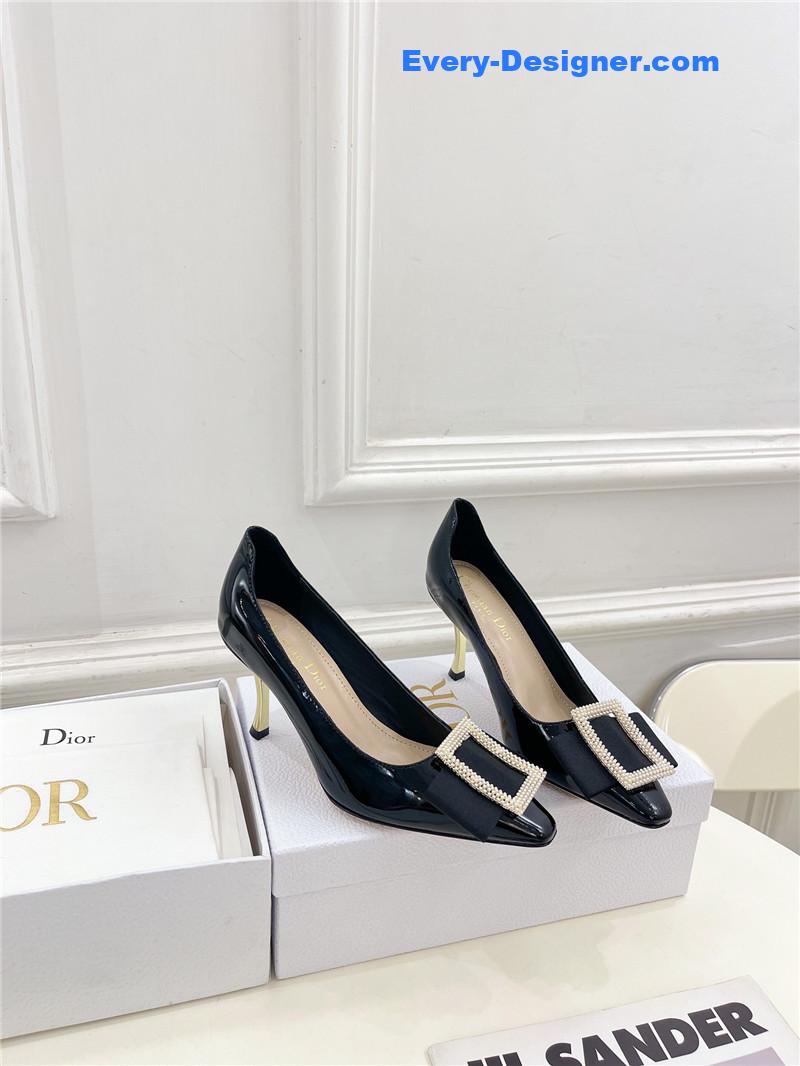 D10r new metal heels