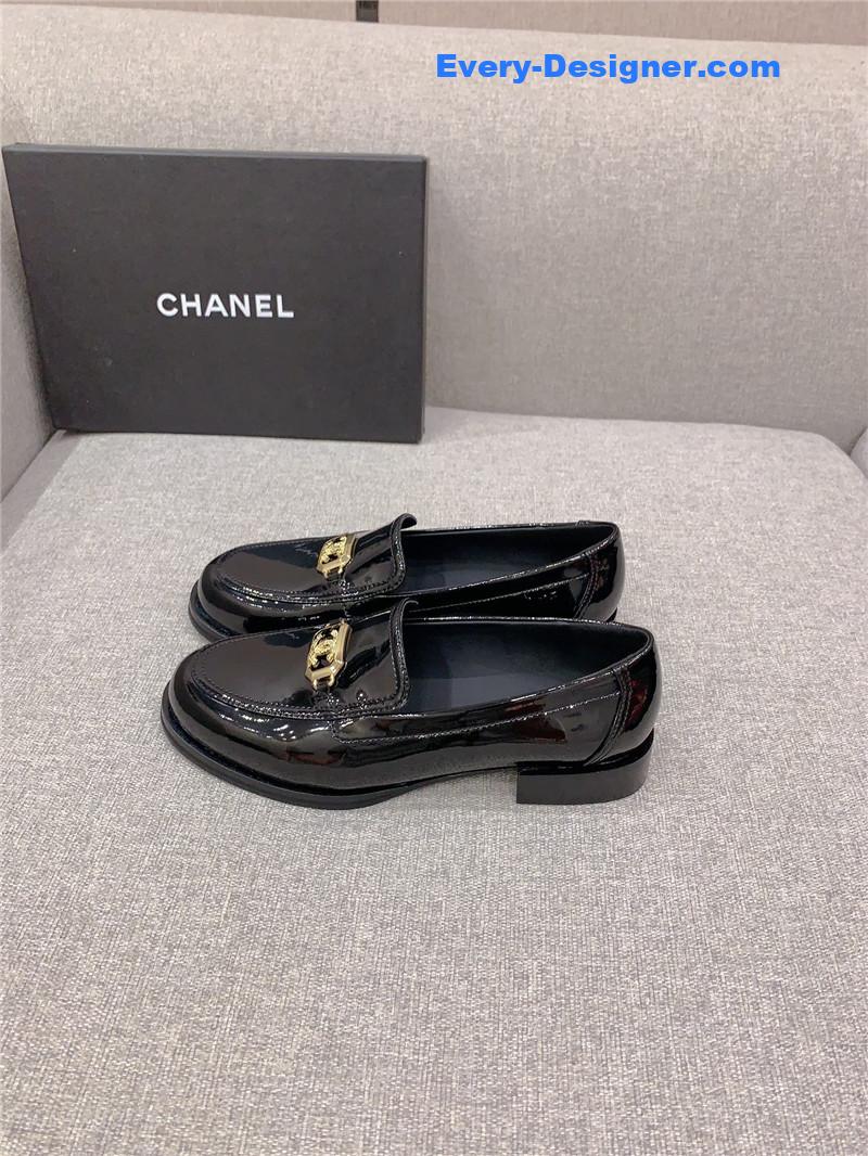 CC new flat loafers