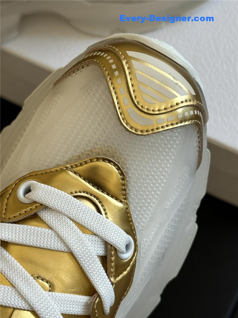 D10r vibe series presbyopic sneakers