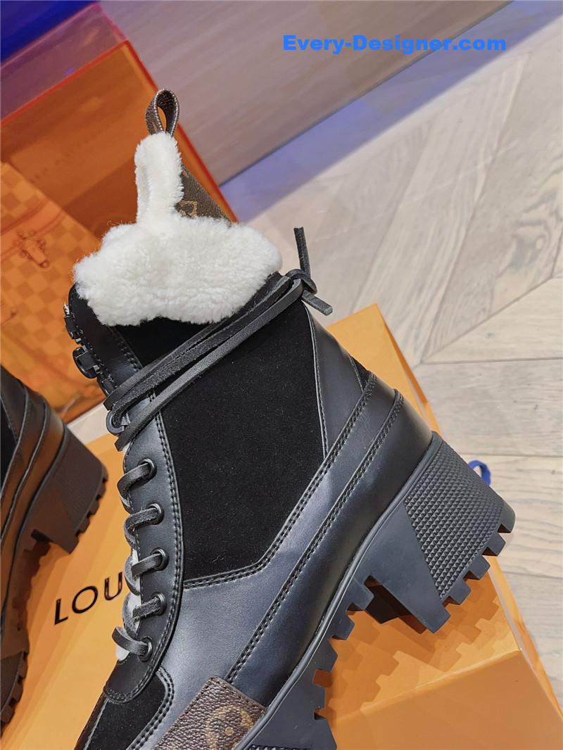 l0vis Vvtt0n lv classic high heel martin boots
