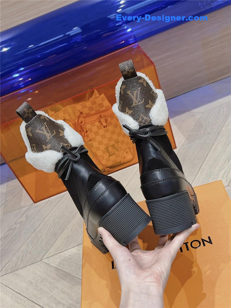 l0vis Vvtt0n lv classic high heel martin boots