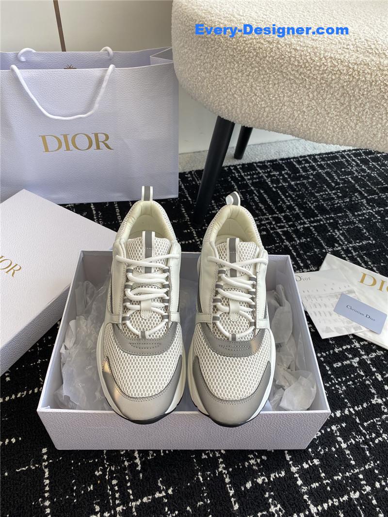 D10r couple casual sneakers