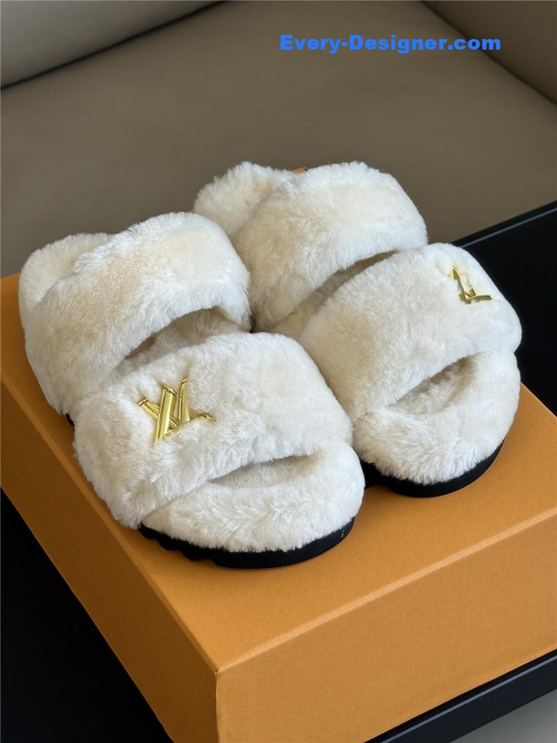 l0vis Vvtt0n lv new wool slippers