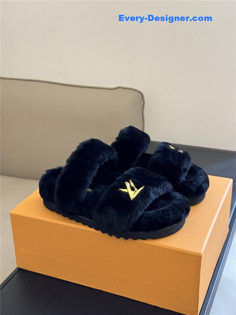 l0vis Vvtt0n lv new wool slippers
