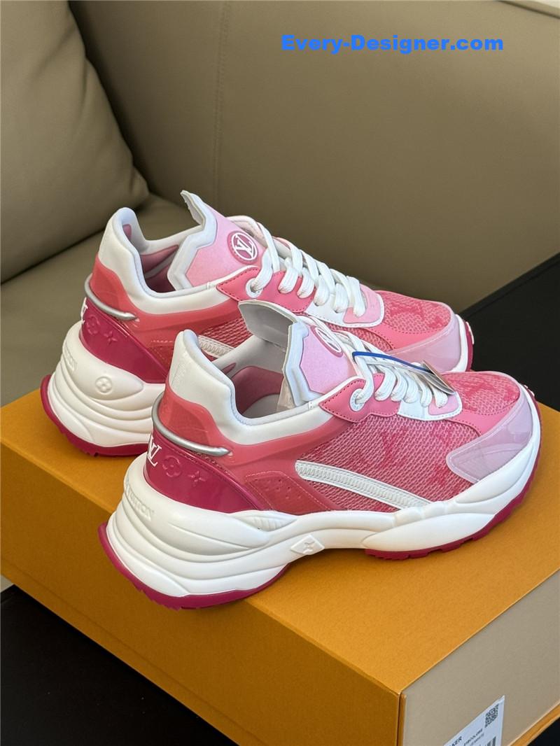 l0vis Vvtt0n lv classic running shoes