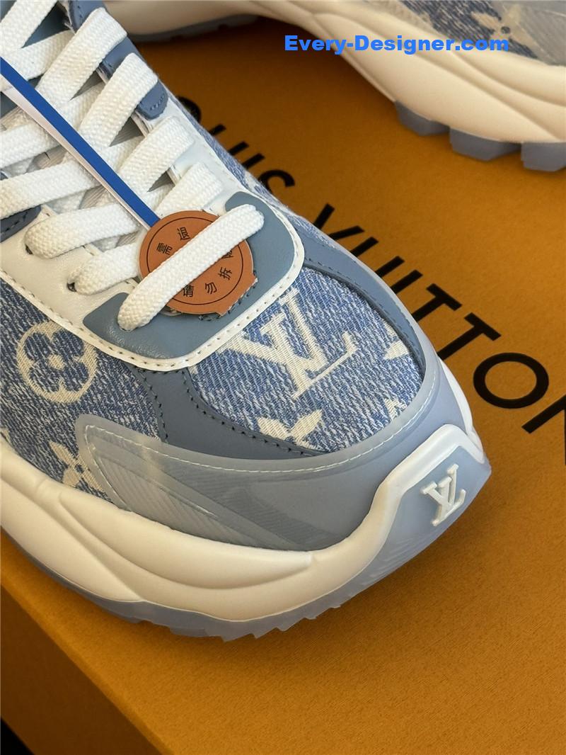 l0vis Vvtt0n lv classic running shoes