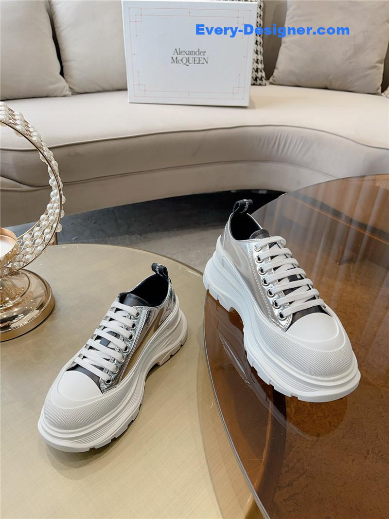 a1exa*der Mcqv*en new canvas series thick-soled dad shoes